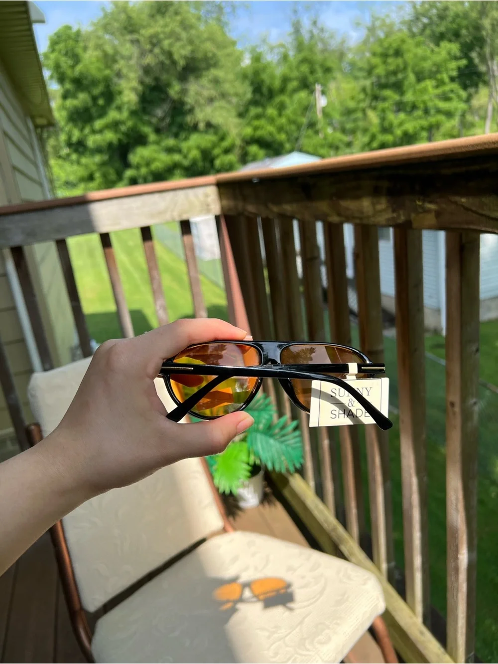 Sunny & Shade Women’s/Unisex Aviator Sunglasses